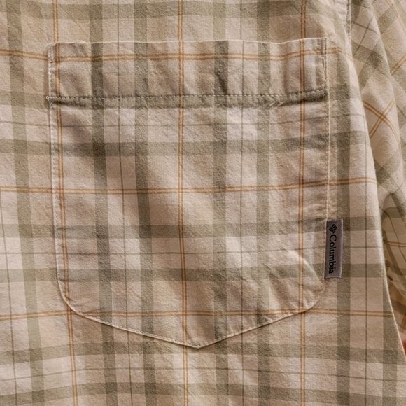 Columbia Button Down Casual Shirt - Picture 4 of 5